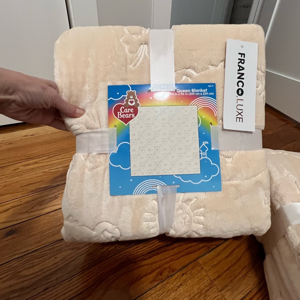 Queen size blanket Care Bears throw